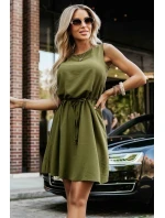 model 21335538 VICTORIA Trapézové šaty bez rukávů se zavazováním v pase khaki barva - numoco