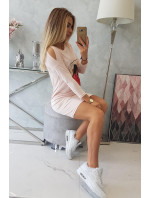 Šaty s grafikou a 3D hráškovou mašlí pudrově růžové