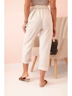 Dámske ľanové nohavice s bavlnou a opaskom béžovej farby Dámske ľanové nohavice s bavlnou a opaskom béžovej farby