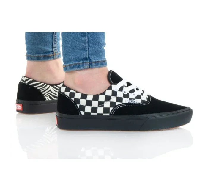 Dámske tenisky Comfycush Era VN0A3WM917Q1 Black - Vans Dámske tenisky Comfycush Era VN0A3WM917Q1 Black - Vans