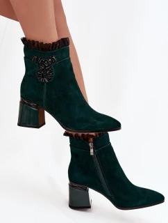 Dámske členkové topánky D&A z prírodného semišu - fľaškovo zelená