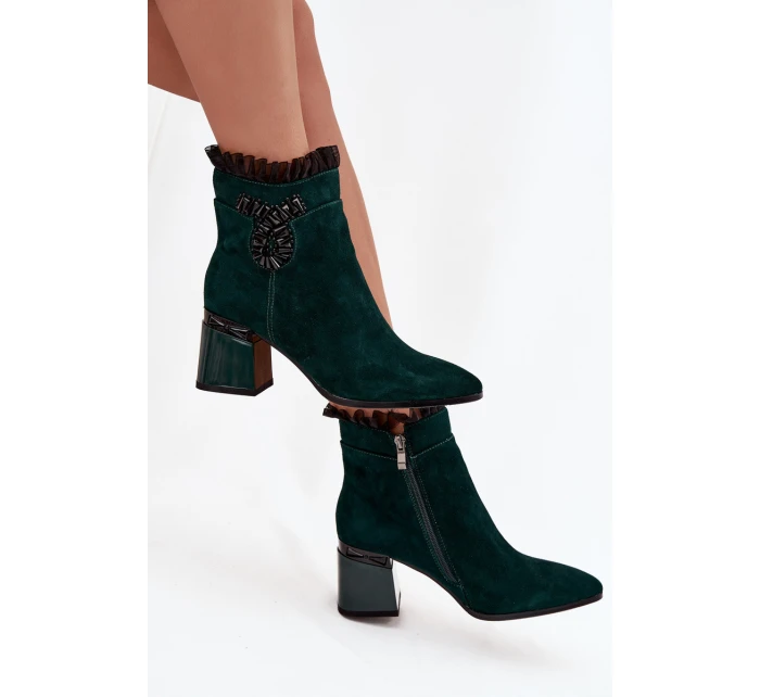 Dámske členkové topánky D&A z prírodného semišu - fľaškovo zelená Dámske členkové topánky D&A z prírodného semišu - fľaškovo zelená