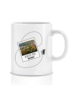Personalizovaný klasický biely keramický hrnček s objemom 300 ml s fotografiou a cestovateľským motívom