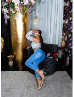 Dámsky sexy volánový top Carmen T80149 Ružová s kvetinovým vzorom - Style fashion