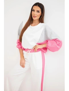 Dámska súprava s voľnou mikinou a širokými nohavicami ružovej farby