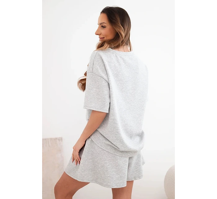 Dámske viskózové maslové šortky s krátkym rukávom a vysokým pásom sivý melír