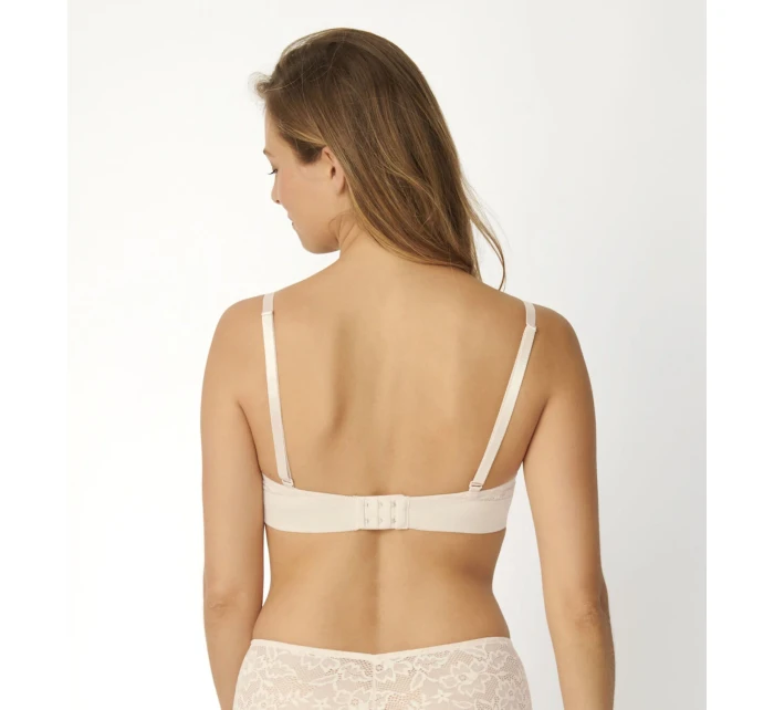 Dámská vyztužená podprsenka Vivid Spotlight model 21745507 krémová - Triumph Dámská vyztužená podprsenka Vivid Spotlight model 21745507 krémová - Triumph