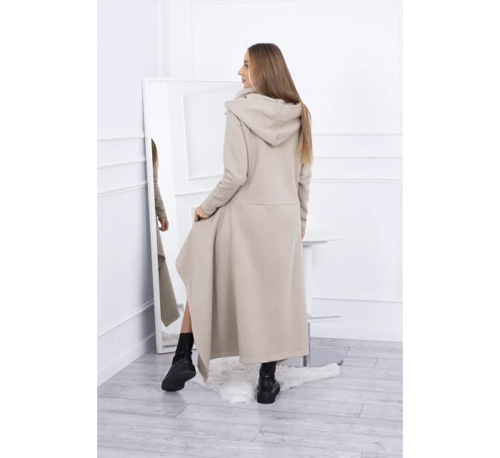 Zateplené šaty s dlhšími bokmi svetlo béžovej Zateplené šaty s dlhšími bokmi svetlo béžovej