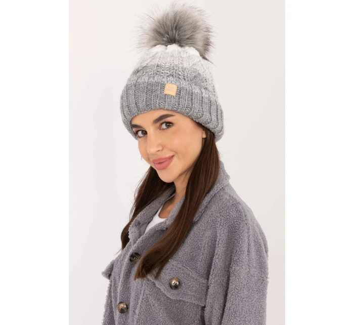 Cap model 201414 Rue Paris