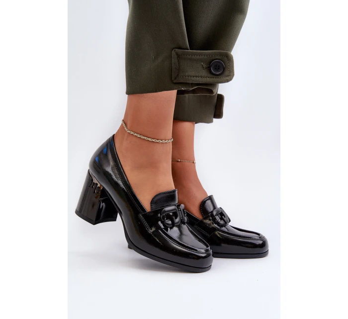 Dámské lakované lodičky na podpatku černé D&A model 21655956 - S.Barski