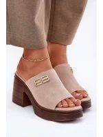 Klapki Damskie Na Masywnym Obcasie Ze Złotym Detalem Vinceza 17400 Beżowe