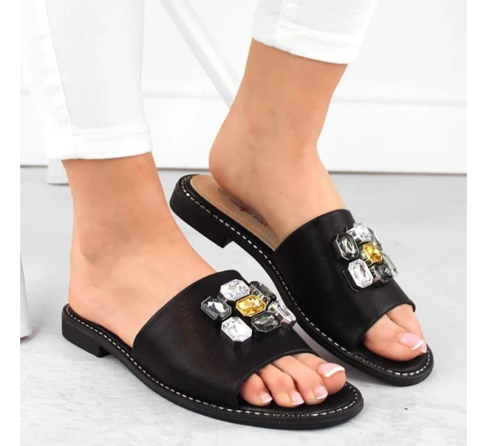 S.Barski W OLI262A žabky s kubickými zirkónmi čierne