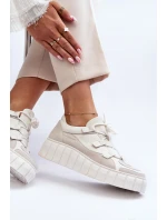 Dámské kožené sportovní boty na platformě model 21646406 světle béžové - Zazoo Dámské kožené sportovní boty na platformě model 21646406 světle béžové - Zazoo