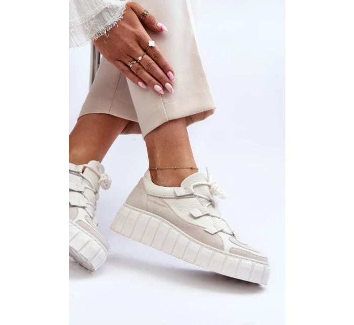 Dámské kožené sportovní boty na platformě model 21646406 světle béžové - Zazoo Dámské kožené sportovní boty na platformě model 21646406 světle béžové - Zazoo