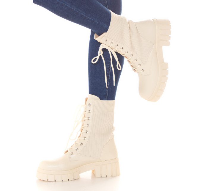 Trendy Musthave Biker Look Ankle Boots ribbed