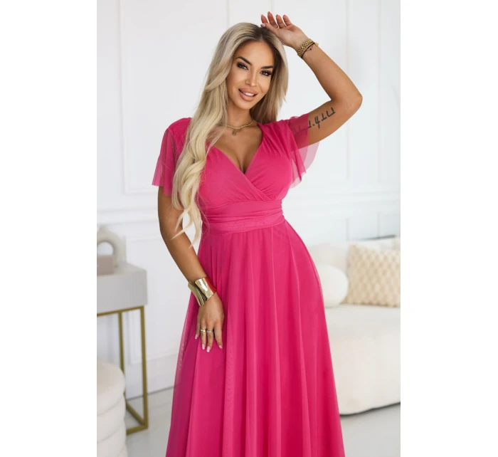 Dlouhé šaty s výstřihem, kosticemi a krátkými rukávy model 21955756 - numoco basic Dlouhé šaty s výstřihem, kosticemi a krátkými rukávy model 21955756 - numoco basic