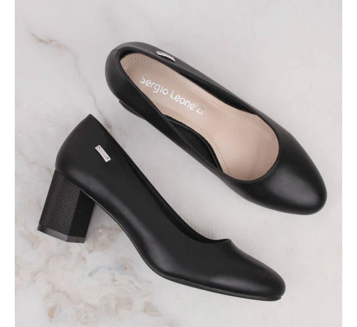 Černé lodičky W s ozdobným model 20709526 - SERGIO LEONE Černé lodičky W s ozdobným model 20709526 - SERGIO LEONE