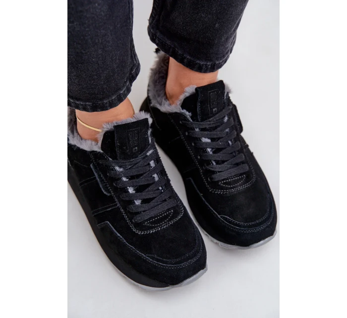 Semišové dámske tenisky s kožušinou a lesklým prvkom Big Star OO274580 Hi-Poly System black Semišové dámske tenisky s kožušinou a lesklým prvkom Big Star OO274580 Hi-Poly System black