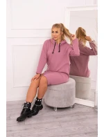 Šaty s kapucňou a bočným rázporkom tmavo ružové