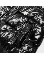 Černá lesklá dámská bunda s kapucí model 16254417 - MEZZO Černá lesklá dámská bunda s kapucí model 16254417 - MEZZO