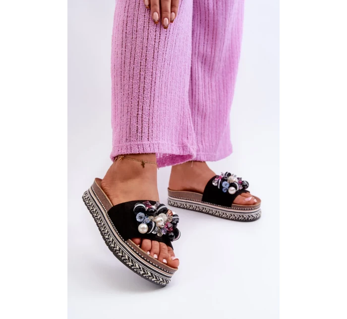 Dámske papuče na platforme s ozdobami S.Barski čierne