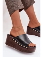 Dámské sandály na platformě a platformě se zlatými sponami Černé Farinelle