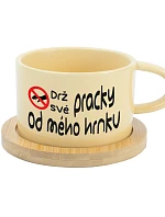 DRŽ SVÉ PRACKY OD MÉHO HRNKU - žlutý hrníček makronka 200 ml