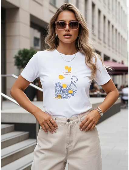 Koszulka damska z nadrukiem biała model 22277156 - FashionStreet Koszulka damska z nadrukiem biała model 22277156 - FashionStreet