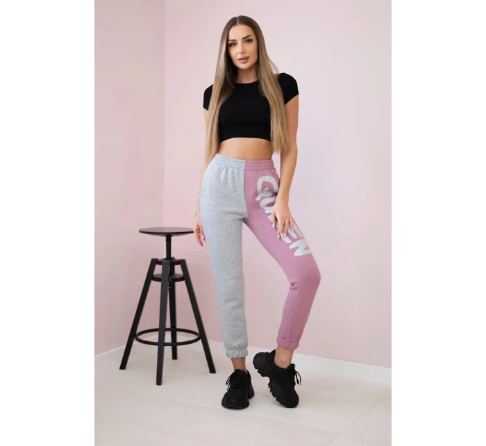 Dámske tepláky s nápisom QUEEN tmavoružové