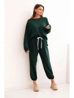 Dámska maslová súprava s voľnou mikinou a nohavicami s nápisom LOVE tmavozelená