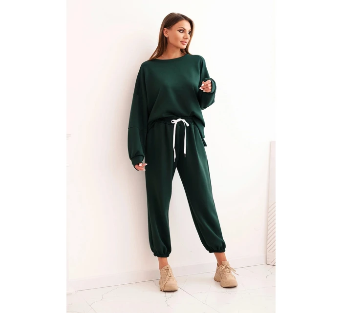 Dámska maslová súprava s voľnou mikinou a nohavicami s nápisom LOVE tmavozelená