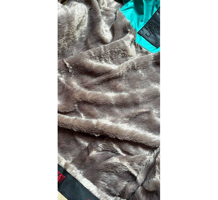 Teplá dámska zimná bunda v kakaovej farbe s kapucňou (CX583W)