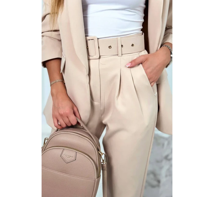 Elegantná súprava saka a nohavíc v tmavobéžovej farbe