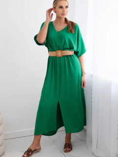 Roztiahnuté šaty s opaskom zelené