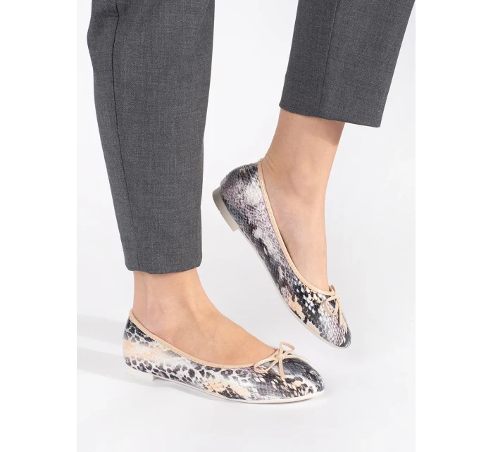 Módne dámske baleríny so zvieracím motívom bez podpätku Módne dámske baleríny so zvieracím motívom bez podpätku