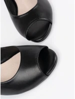 Zajímavé sandály dámské černé na širokém podpatku Zajímavé sandály dámské černé na širokém podpatku