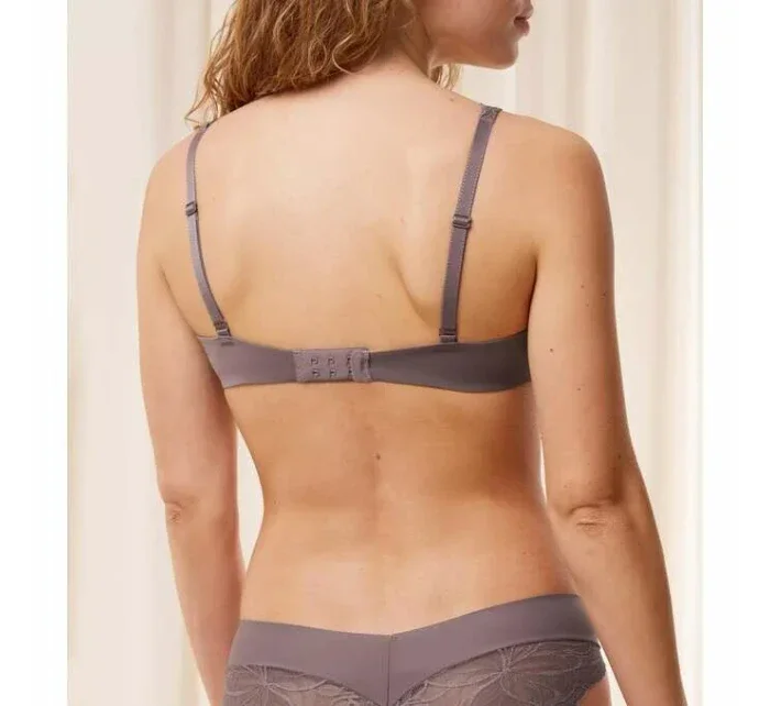 Body Make-Up Illusion Lace WP