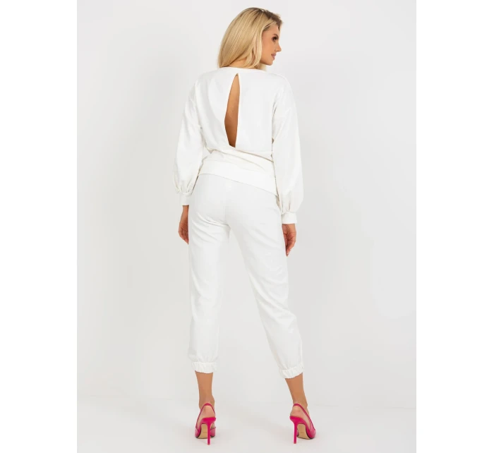 Súprava EM KMPL 637.26P ecru Súprava EM KMPL 637.26P ecru