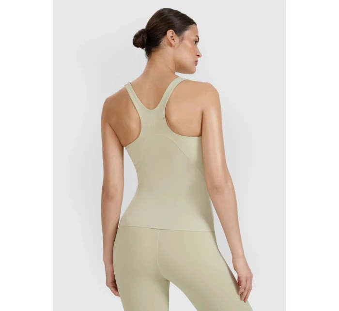 Dámske štíhle rýchloschnúce tričko 4F 4FWSS25TFSLF428-42S na jogu a pilates Dámske štíhle rýchloschnúce tričko 4F 4FWSS25TFSLF428-42S na jogu a pilates