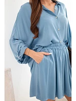 Dámske viskózové tričko s gombíkmi a voľné džínsové šortky