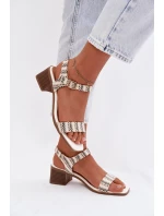 Dámské sandály na bílé model 21961051 - Boto