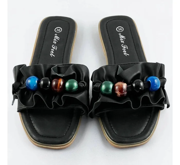 Černé dámské pantofle s podrážkou model 17356925 - Mix Feel