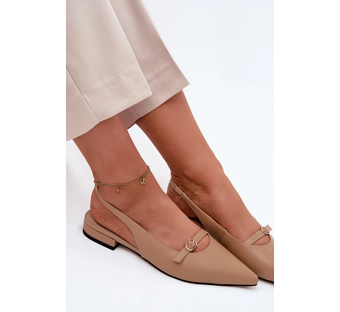 Kožené sandály na nízkém podpatku model 22123093 tmavě béžové - Maciejka