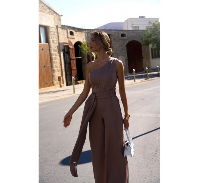 Kombinéza na jedno rameno se mocca model 20970556 - Moe Kombinéza na jedno rameno se mocca model 20970556 - Moe