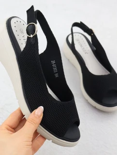Dámske textilné sandále na platforme čierne Vinceza 97303
