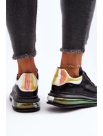 Dámská sportovní obuv model 21650203 Černe - Goe