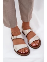 Dámské kožené ploché sandály  zlaté model 21686231 - Zazoo
