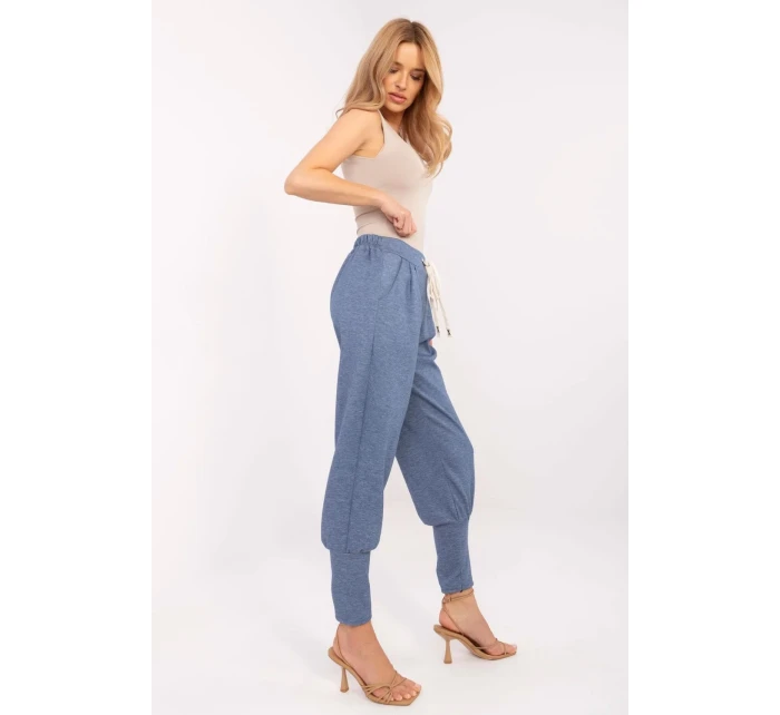 Tepláky model 208159 Taliansko Moda