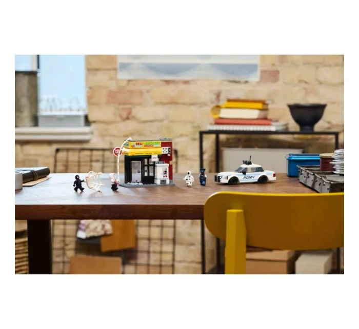 LEGO MARVEL SUPER HEROES 76311 Miles Morales vs Spot