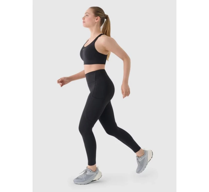 Běžecká podprsenka se střední výztuží model 21432141 - 4F